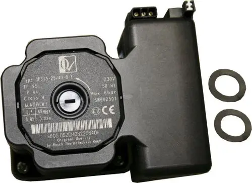Bosch Wasserpumpe mit Anschlusskabel und zwei Gummidichtungen, Typ 3PS15-25/43-B-F, 230V, 50Hz, max. Druck 6 bar, IP44, auf schwarzem Hintergrund.